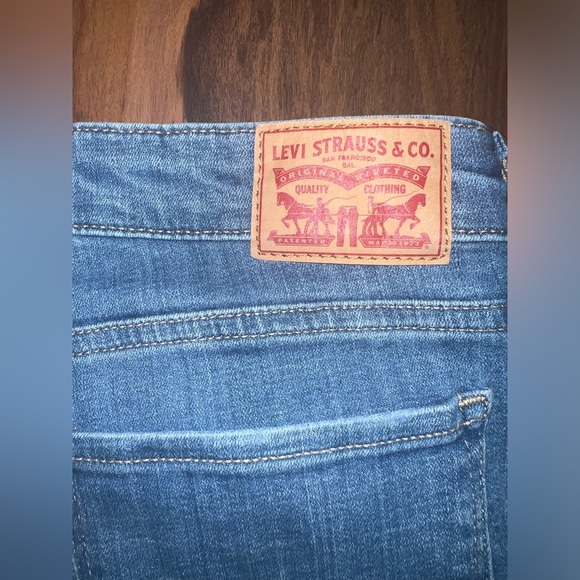 Levi’s 711 Destructed Skinny Jeans Sz 29 - Picture 4 of 4